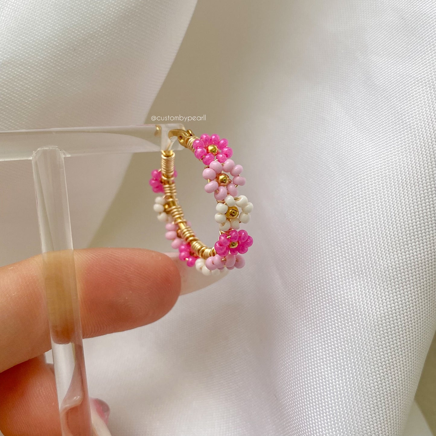 Arracadas flores varios tonos de rosa